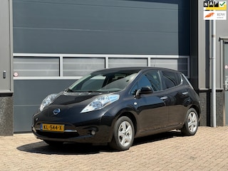 Nissan Leaf Acenta 30 kWh bj.2016 Camera|Navi|Lage km|Nap.