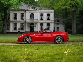 Ferrari California 4.3 V8