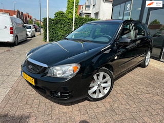 Kia Cerato 2.0-16V Sport|Trekhaak|1e Eigenaar|Clima|Nwe APK
