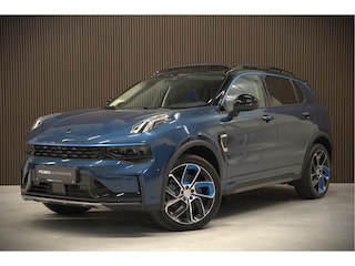 Lynk & Co 01 1.5 | Panoramadak | Stoelverwarming | Keyless | Apple Carplay | Adaptive Cruise Control | Infinity | Navigatie | Camera | Parkeersensoren | SOH 95,87%