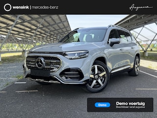Mercedes-Benz GLB 250+ Business Solution AMG 85.5 kWh | Panoramadak | Stoelverwarming | LED koplampen | Sfeerverlichting| Sportstoelen |