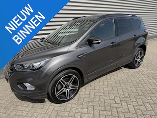 Ford Kuga 1.5 ST-Line Pano Camera Trekhaak ST