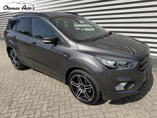 Ford Kuga 1.5 ST-Line Pano Camera Trekhaak ST