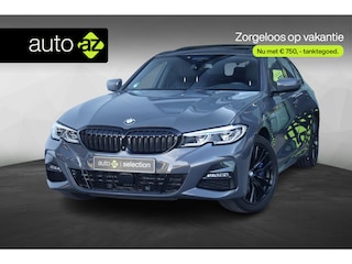 BMW 330e High Executive / M Sport / Harman & Kardon / Head Up / Pano