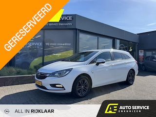 Opel Astra Sports Tourer 1.0 Turbo 120 Jaar Edition Rijklaar incl. garantie en beurt! | Super nette auto | Carplay en Android | Clima | LMV | PDC