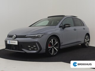 Volkswagen Golf 1.5 eHybrid GTE 272PK DSG/AUTO | Glazen panorama-dak | Head-up display | Achteruitrijcamera | Navigatie | Dodehoek detectie | Stoel/stuurverwarming | Matrix-led | Apple carplay Android auto | DAB | 18"LMV