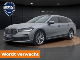 Skoda Superb Combi 1.5 TSI PHEV Edition | Pano dak | Stoelverwarming | Camera | Elek Achterklep | ACC |