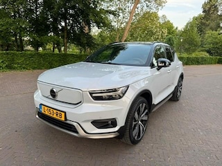 Volvo XC40 Recharge P8 AWD R-Design SOH 94,1%/Warmtepomp/Pano/360Cam/Fabrieksgarantie