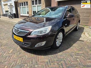 Opel Astra Sports Tourer 1.4 Turbo Cosmo