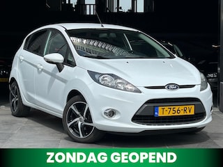 Ford Fiesta 1.25 Limited|Carplay|Stoelvw|Airco|El.Ramen|APK