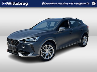 Cupra Formentor 1.4 e-Hybrid 204pk Performance DSG Automaat / Navigatie / LM 18 inch / Panorama schuifdak / Full LED / Park Assist