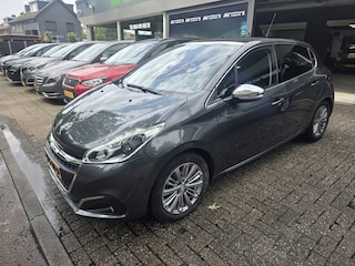 Peugeot 208 1.2 110PK Première | AUTOMAAT | 12MND GARANTIE | CAMERA | NAVI | AIRCO | LMV |