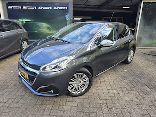 Peugeot 208 1.2 110PK Première | AUTOMAAT | 12MND GARANTIE | CAMERA | NAVI | AIRCO | LMV |