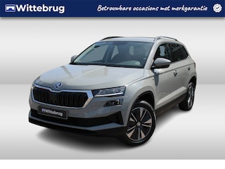 Skoda Karoq 1.0 TSI 110pk Ambition TOUR / Navigatie by APP / LM 17 inch / Parkeersensoren A / LED / Wegkl trekhaak