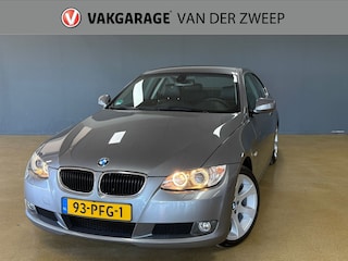 BMW 3-serie Coupé 320i Executive | PDC | Navi | NAP