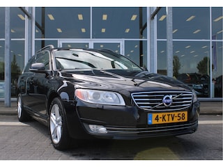 Volvo V70 T4 180PK Automaat Nordic+ | Verw. Voorstoelen | PDC Achter | Cruise Control | El. Achterklep | 17" LMV |