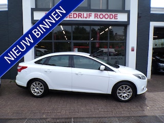 Ford Focus 1.6 TI-VCT Titanium nette staat airco