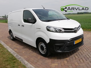 Toyota Proace Live Extra Range 75 kWh AC NAVI 3-SEATS ** 15999 EX BTW **