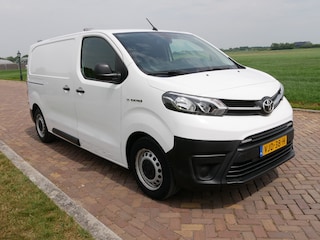 Toyota Proace Live Extra Range 75 kWh AC NAVI 3-SEATS ** 15999 EX BTW **