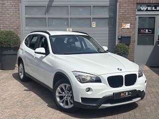 BMW X1 sDrive18i Trekhaak/ navigatie