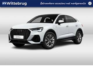 Audi Q3 45 TFSI e 245PK S Edition | Panoramadak | 18 Inch | Leder | Achteruitrijcamera |