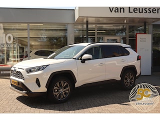 Toyota RAV4 2.5 HYBRID DYNAMIC TREKHAAK LED KEYLESS AD-CRUISE LM-VELGEN PARK-SENSOREN APPLE/ANDROID CAMERA ELEK-ACHTERKLEP