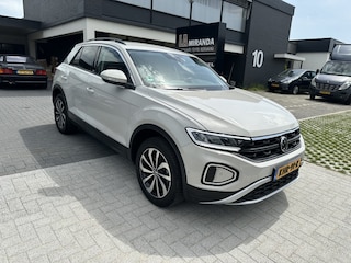 Volkswagen T-Roc 1.5 TSI Life Bns