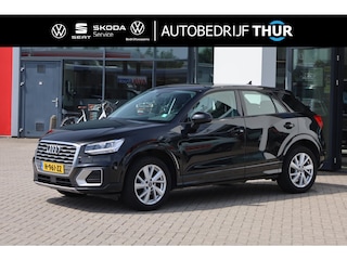 Audi Q2 35 TFSI epic NL auto, dimmende binnenspiegel, hill hold, 17" LMV, climatronic, sportstoelen, parkeersensoren, navigatie en cruise control
