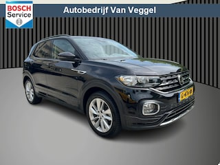 Volkswagen T-Cross 1.0 TSI r line virtual cockpit, trekhaak, cruise, navi
