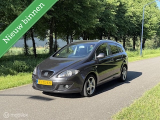 Seat Altea 1.6 Stylance*NW APK 7/27*PARKEERSENSOR*TREKHAAK
