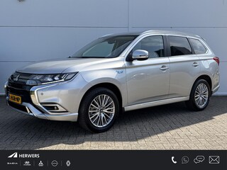 Mitsubishi Outlander 2.4 PHEV Intense / Trekhaak (  1500 kg ) / Apple Carplay/Android Auto / Cruise control /