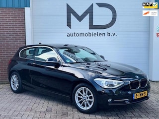 BMW 118d Executive Sport line - Automaat - LED -Navi