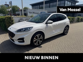 Ford Kuga 2.5 PHEV ST-Line X Adaptive Cruise Ctrl. | Panoramadak | Head- Up Display | Matrix LED Koplampen | Verwarmbare Stoelen/Stuurwiel/Voorruit |