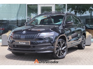 Skoda Karoq 1.5 SportLine TSI ACT 150pk | Pano | Stoelverwarming | ACC | Camera | Climate | Carplay | Canton | Keyless |