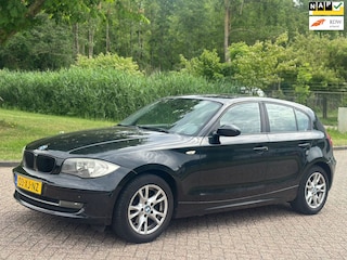 BMW 120i Business Line