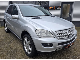 Mercedes-Benz M-klasse 350 4MATIC **AUT-NAVI-CRUISECTRL**