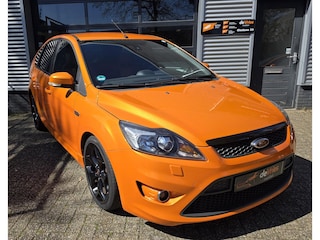 Ford Focus 2.5 ST **5DRS-226PK-ELECTRICORANGE**