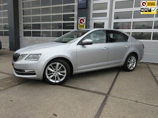 Skoda Octavia 1.0 TSI Greentech Style Business / Carplay / Camera