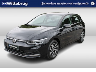 Volkswagen Golf 1.4 eHybrid 204pk Style DSG Automaat / Navigatie / LM 16 inch / Parkeersensoren / Digital cockpit Pro / Full LED