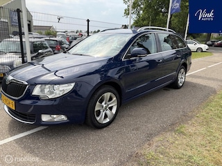 Skoda Superb Combi 1.8 TSI Comfort Business Line | 160 PK | NAV | Clima | LM Velgen