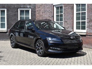Skoda Superb Combi 1.4 PHEV Black line DSG Wij zijn op afspraak geopend! Graag bellen voor uw komst.