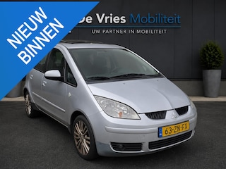 Mitsubishi Colt 1.5 Sky **APK-2SCHUIFDAKEN-NAP**