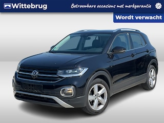 Volkswagen T-Cross 1.0 TSI 110pk Style DSG Automaat / Navigatie by APP / LM 17 inch / Camera / Parkeersensoren / LED