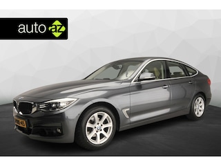 BMW 3-serie GT 320i Automaat / Active Cruise / Trekhaak / Leder / Camera / Head-up / Park assist / Electrische stoelen