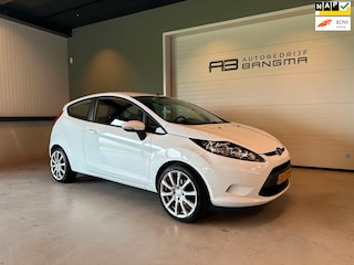 Ford Fiesta 1.25 TREND-uitv|CLIMA AIRCO|LM-VELGEN|ISOFIX|VOICE CONTROL|USB+AUX|VOORRUITVERWARMING|nwe APK+OH.BEURT BIJ AFLEVERING