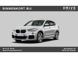 BMW X1 xDrive25i 230PK Centennial High Ex. M-Sport |Pano|Leer|ACC|HUD|Cam|19"