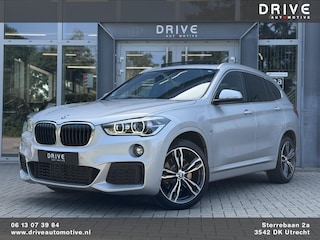 BMW X1 xDrive25i 230PK Centennial High Ex. M-Sport |Pano|Leer|ACC|HUD|Cam|19"