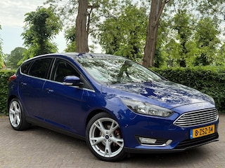 Ford Focus 1.0 Titanium Edition/Nieuwe Distributieriem/Airco/360PDC/Navi/Parkassist/APK