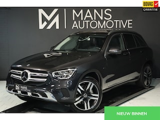 Mercedes-Benz GLC 300e 4MATIC / PANODAK / 360 / BURMESTER / MATRIX / CARPLAY