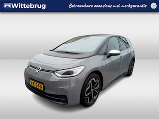 Volkswagen ID.3 First Plus 58 kWh / SOH 92%/ AUTOMAAT/ TREKHAAK/ ADAPTIVE CRUISE/ PARK.SENSOREN V+A/ CAMERA/ STOELVERWARMING/ DIGITAL DASH/ NAVI/ DAB/ CLIMA/ LED